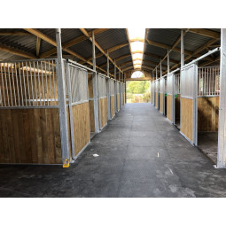 Dalle de boxe K16, tapis caoutchouc pour chevaux - EKEEP
